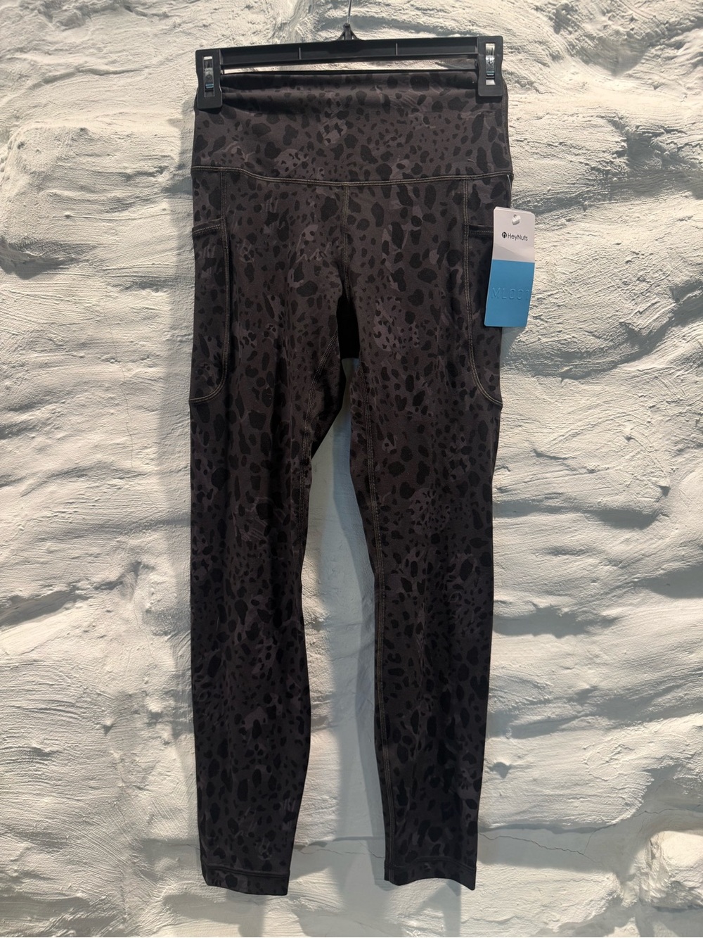 Hey Nuts NWT Black Animal Print Leggings Size Small